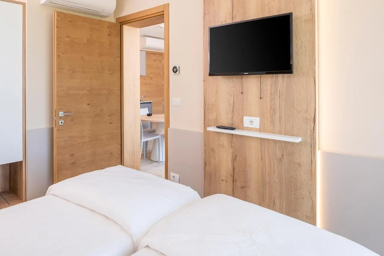 *** Aparthotel Residence Parco Del Garda Garda  Italy