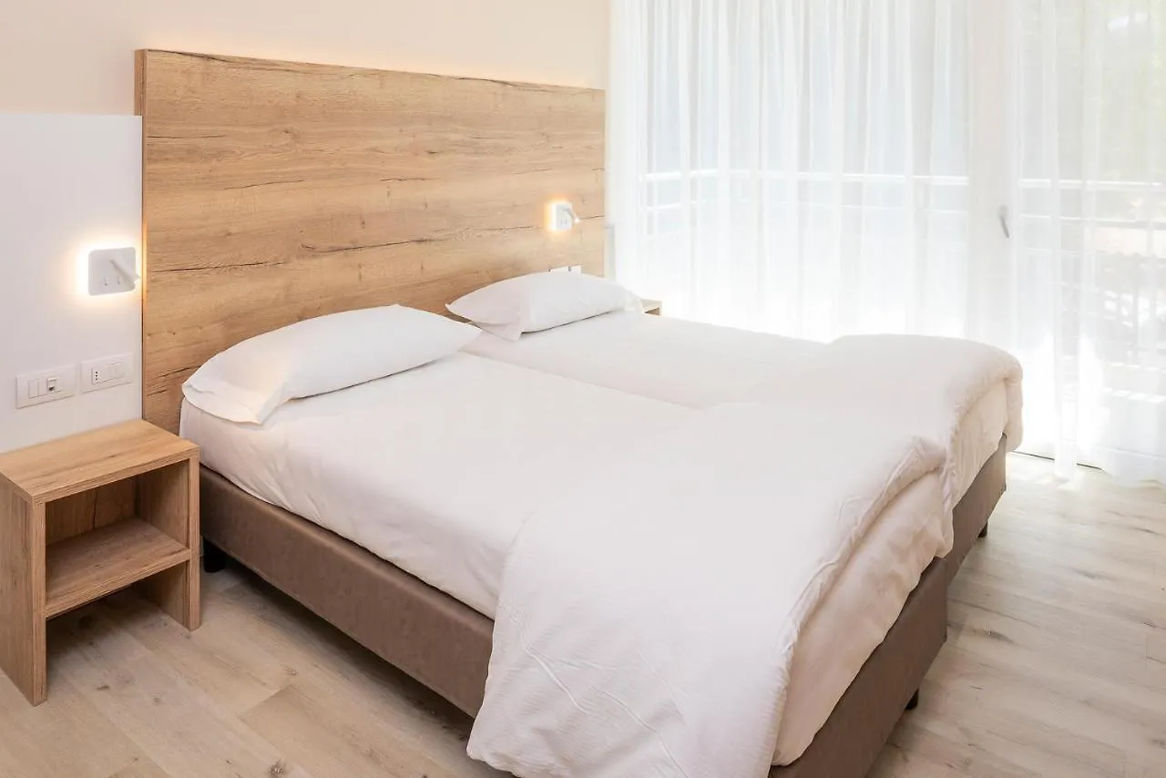 Residence Parco Del Garda Garda  Lägenhetshotell
