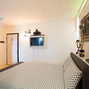 Sentirsi A Casa , Piacenza Italië