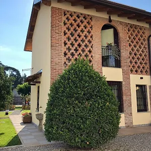 https://lago-nel-pagliaio.it-lombardy.com